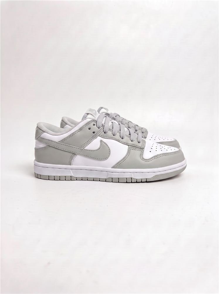 Tênis SB Dunk Low - Cinza/Branco