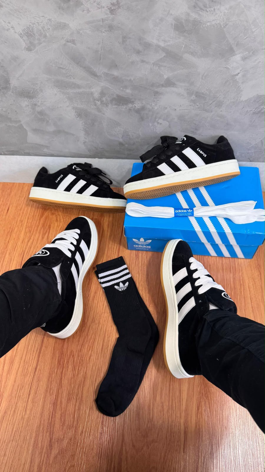 adidas Campus 00s