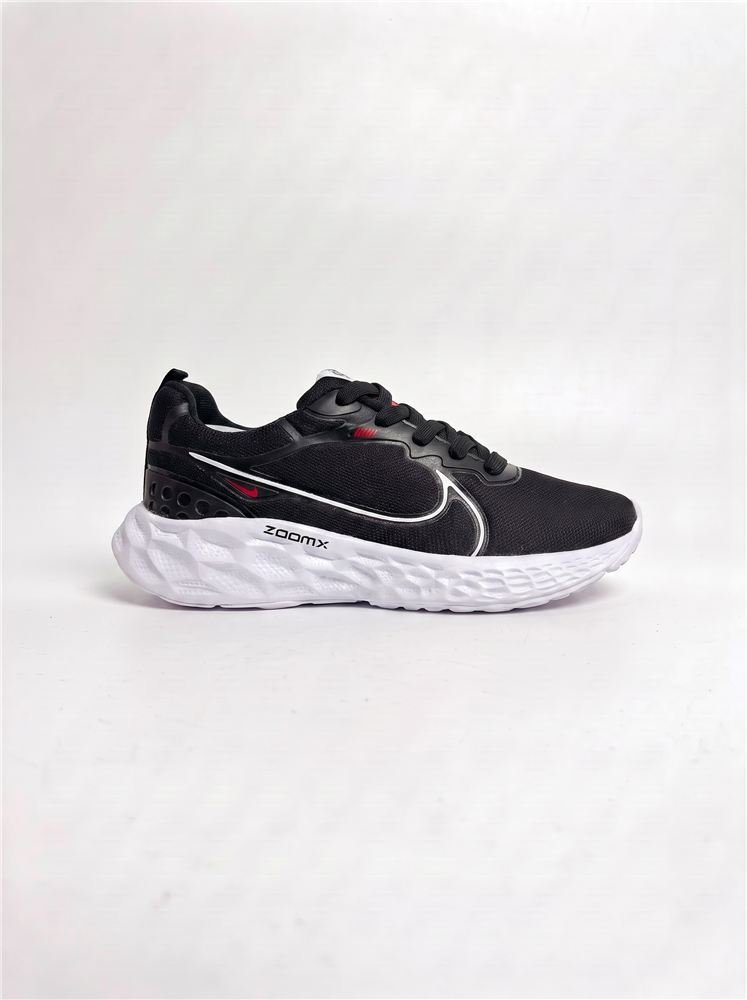 Nike Zoom FK - Preto/Branco
