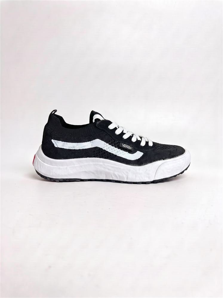Tênis Ultrarange VR3 - Preto/Branco